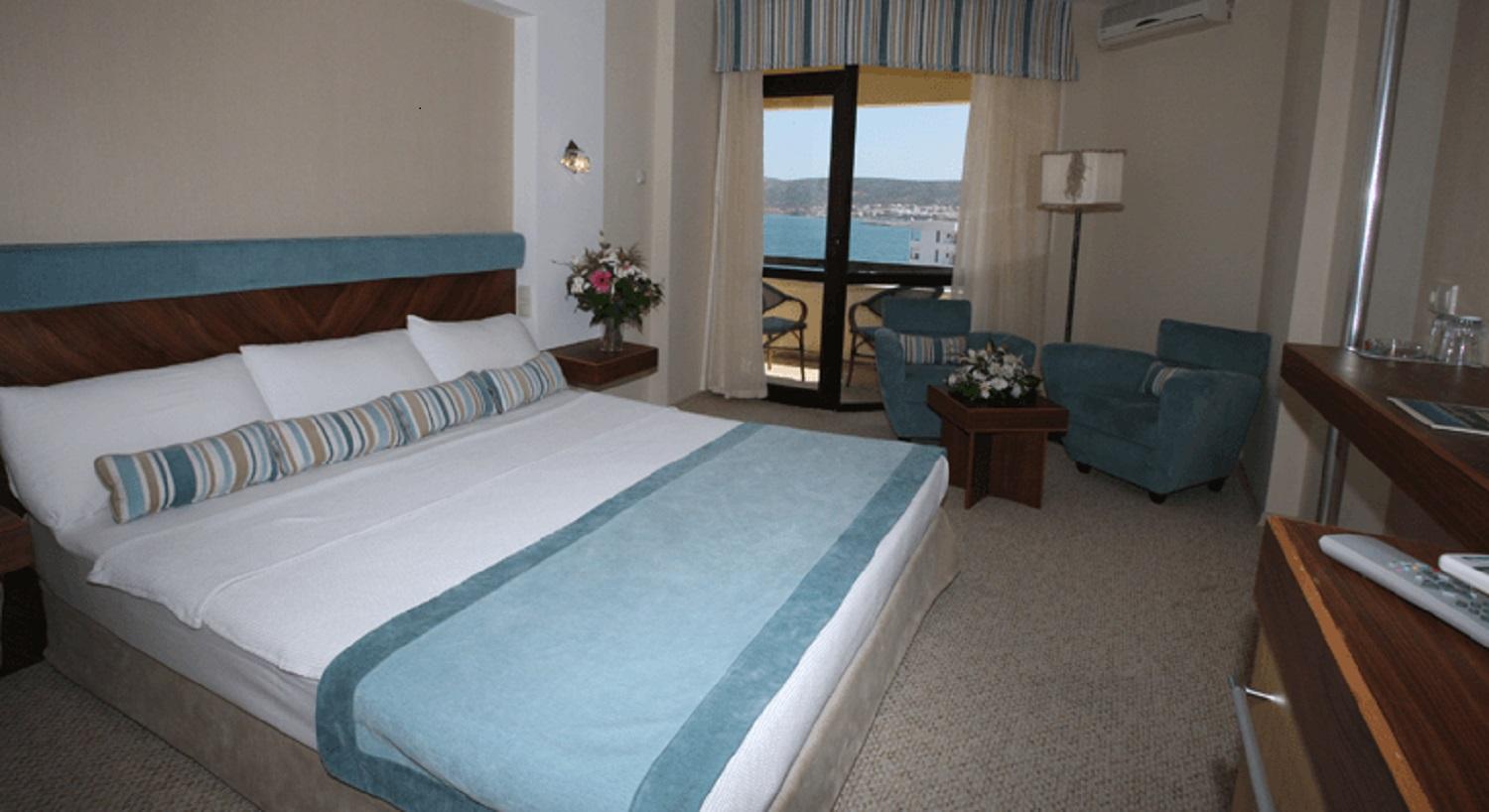 Babaylon Hotel Çeşme Εξωτερικό φωτογραφία