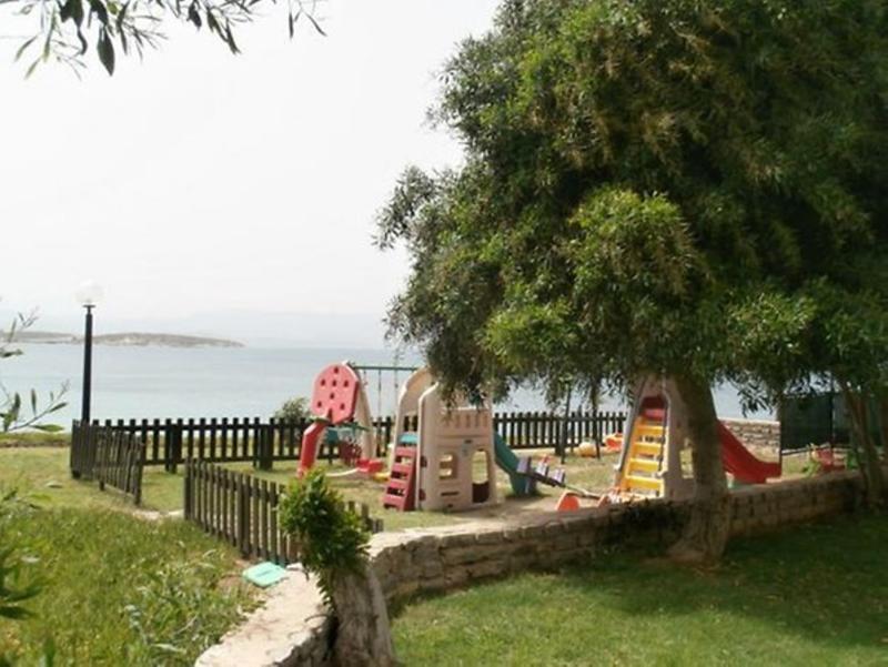 Babaylon Hotel Çeşme Εξωτερικό φωτογραφία