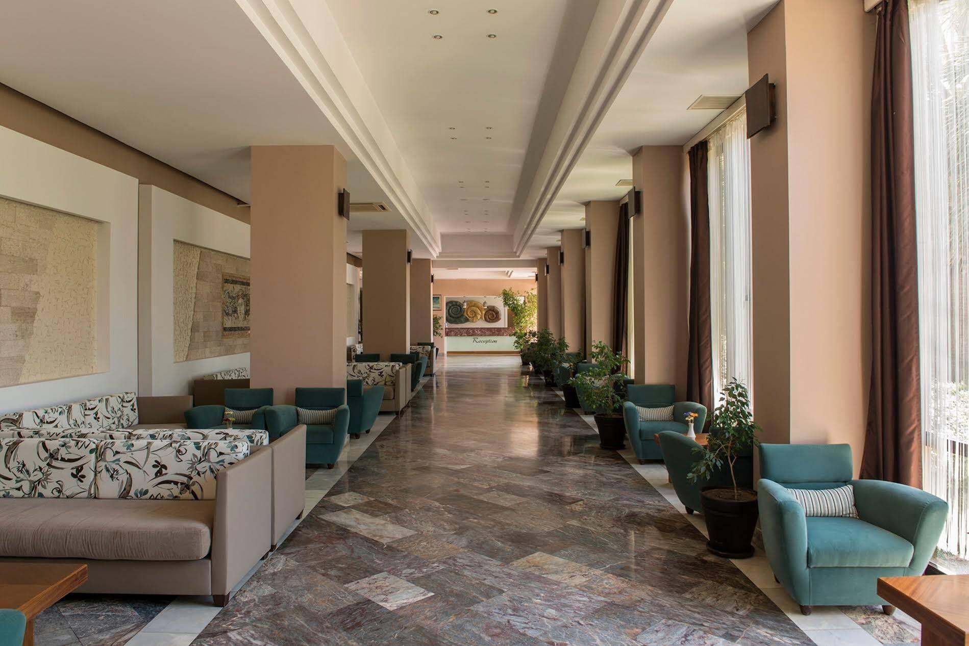 Babaylon Hotel Çeşme Εξωτερικό φωτογραφία